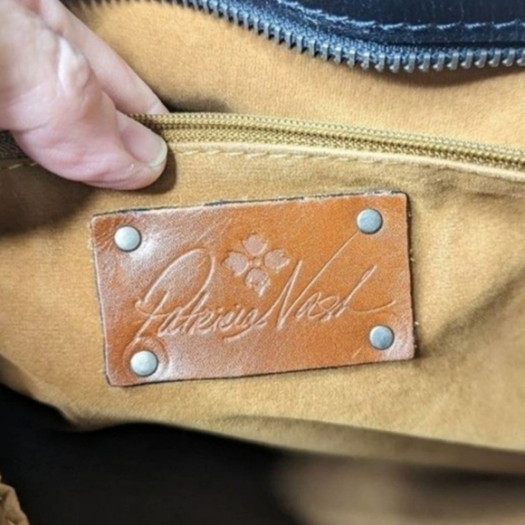 Patricia Nash Black Studded Leather Zancona Tote Crossbody Strap - Picture 9 of 12